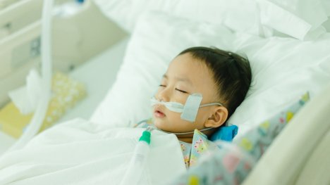 Asijské dítě s Kawasakiho syndromem