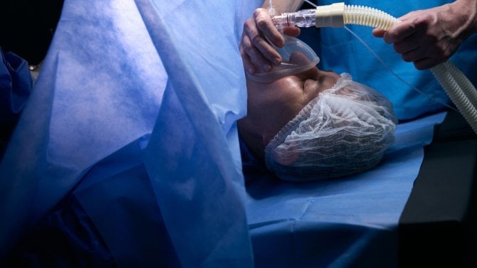 Celková anestezie diskuze